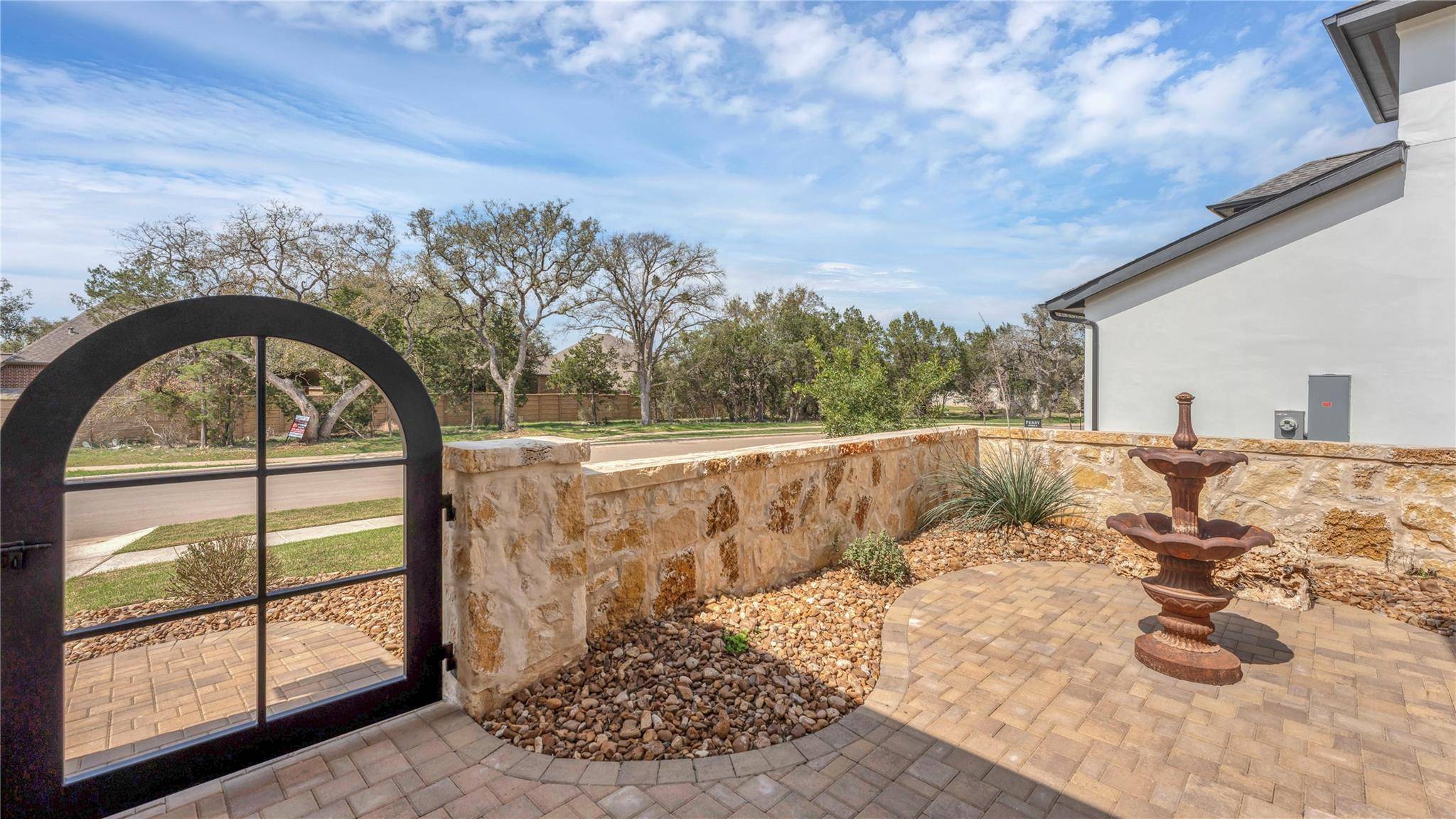 New Braunfels, TX 78132,661 Inner Path