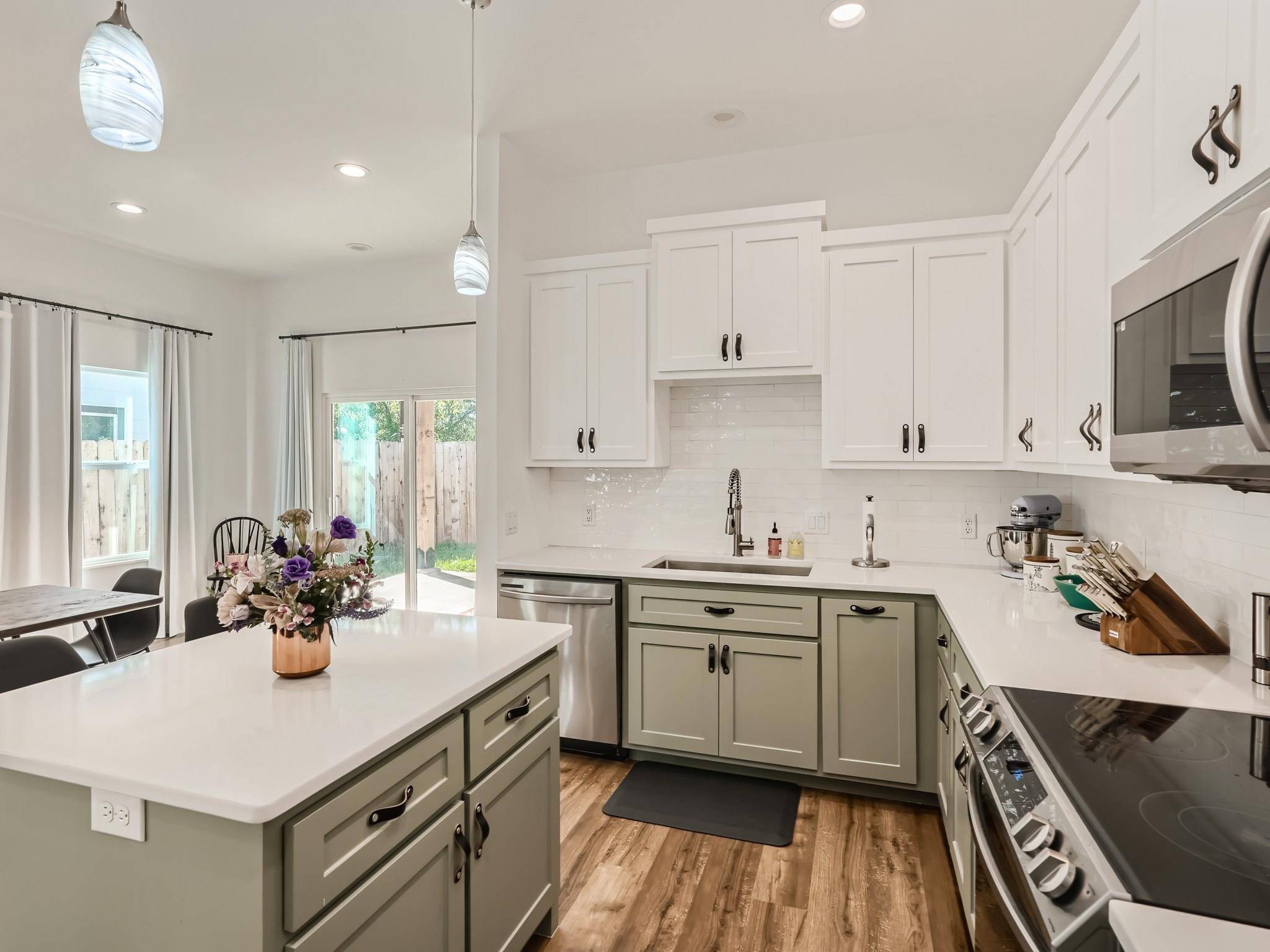 Cottonwood Shores, TX 78657,644 Cypress LN
