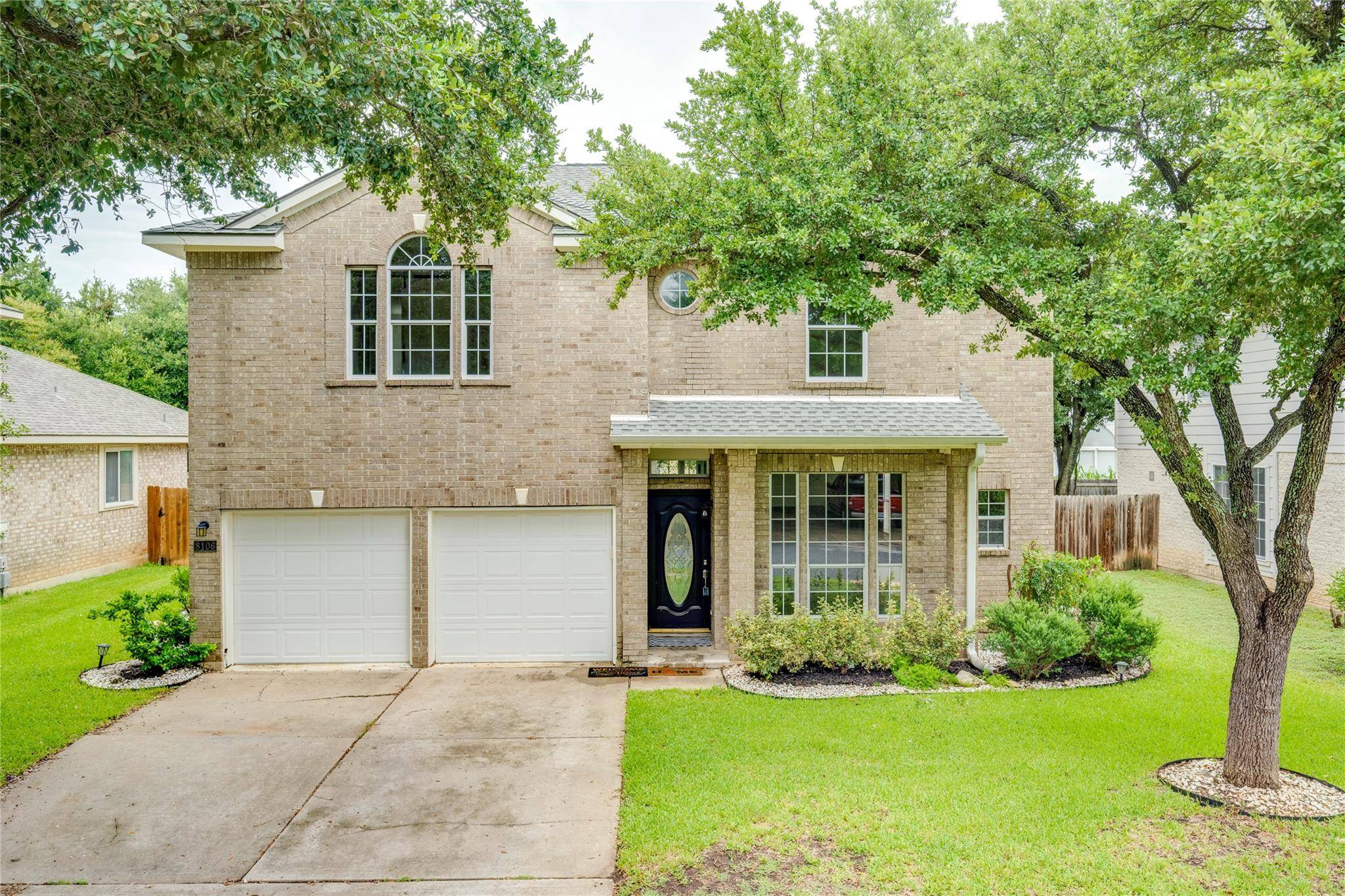 Round Rock, TX 78681,8106 Longdraw DR