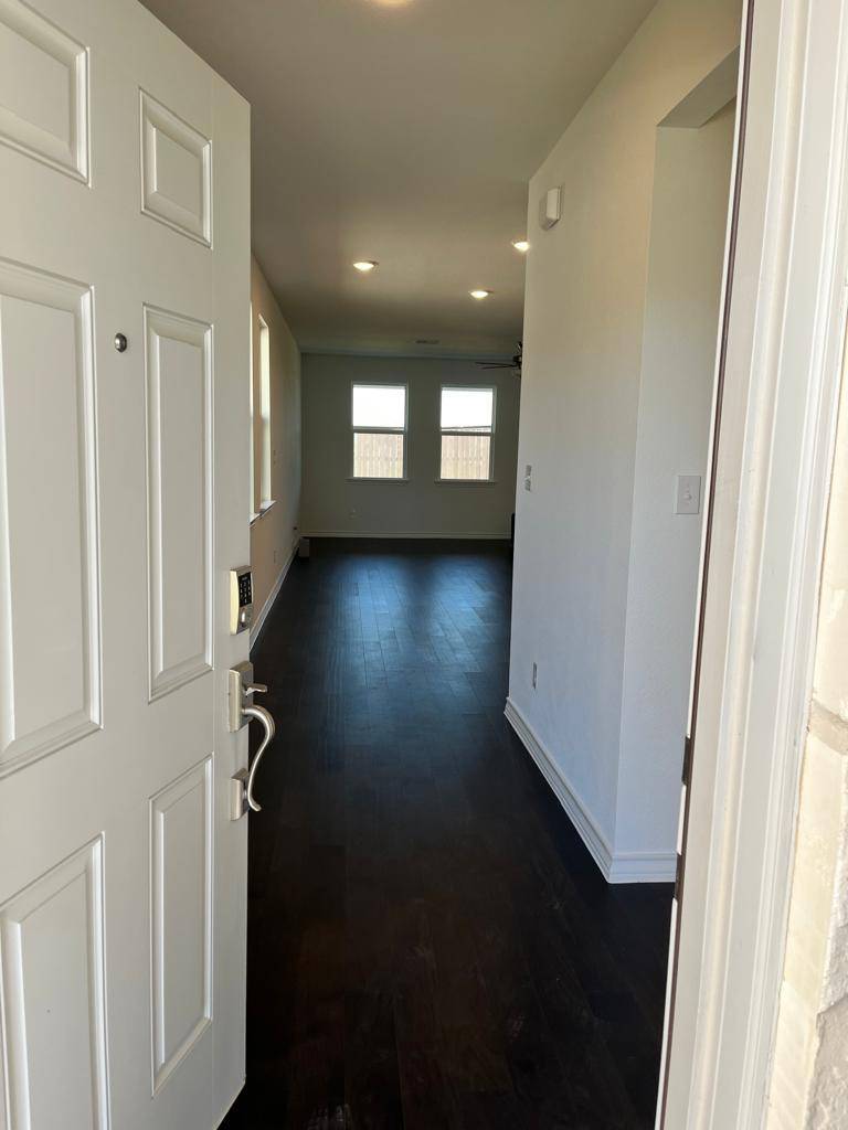 Hutto, TX 78634,111 Adeline RD