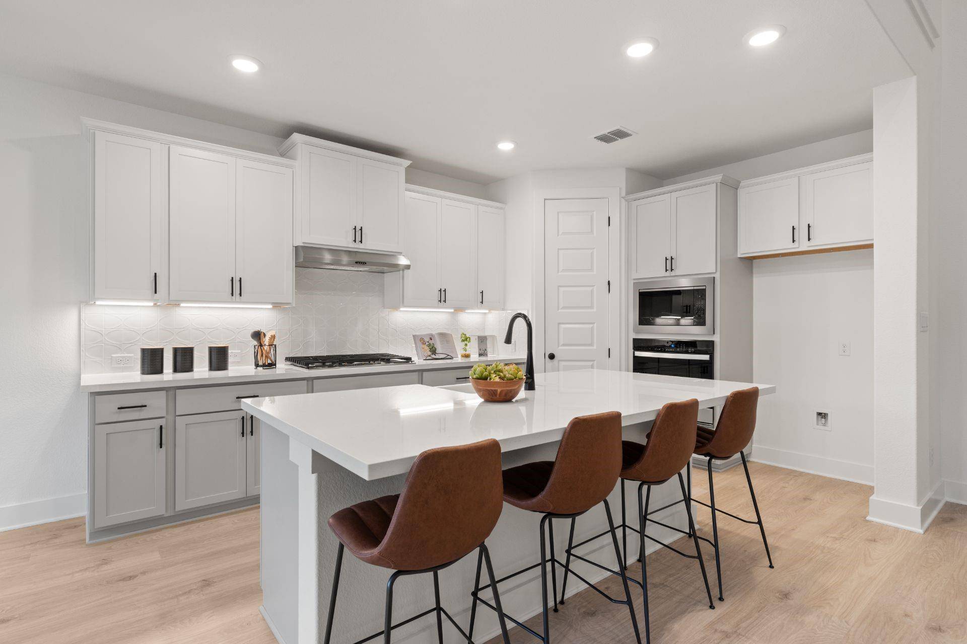 Dripping Springs, TX 78620,652 Sage Thrasher CIR