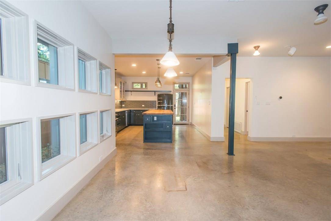 Austin, TX 78704,610 W Live Oak ST