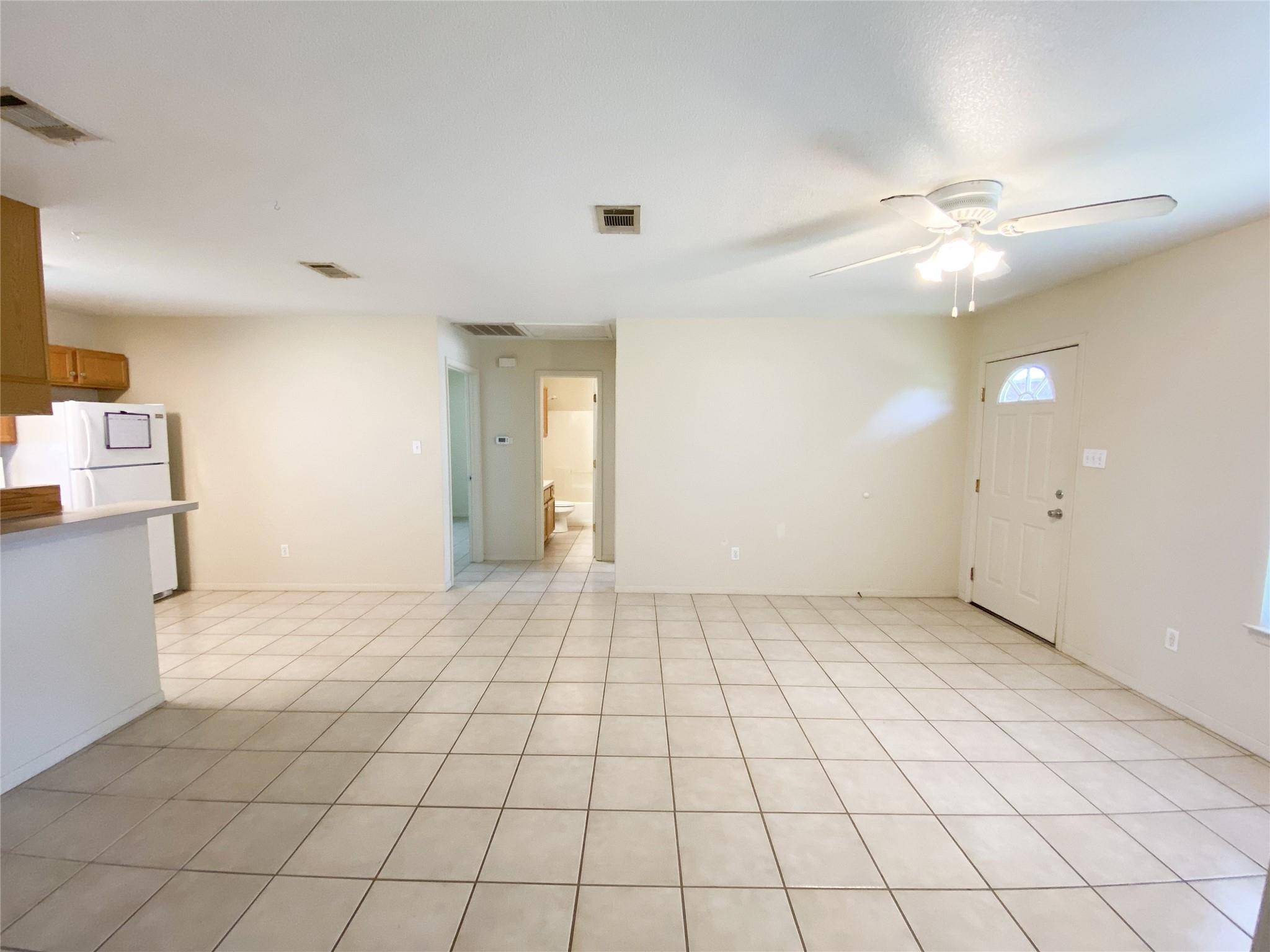 Lexington, TX 78947,8701 N Highway 77 #110