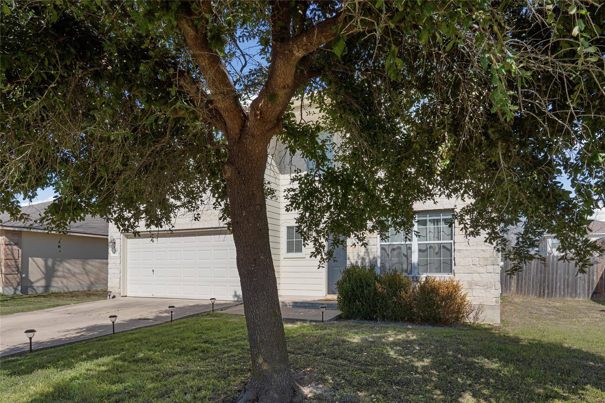 Hutto, TX 78634,202 Rinehardt ST