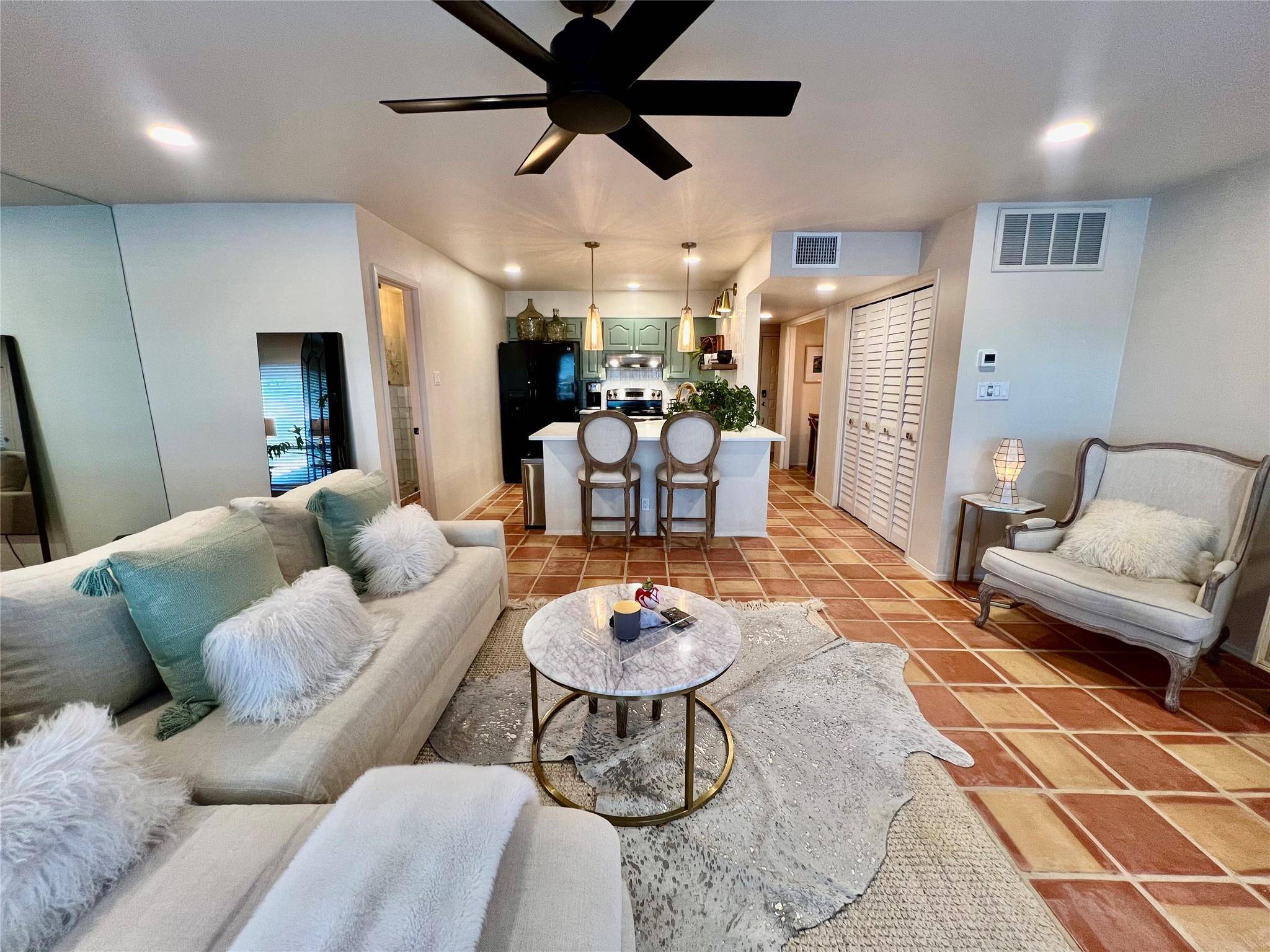Spicewood, TX 78669,1601 Judy Lynn DR #107