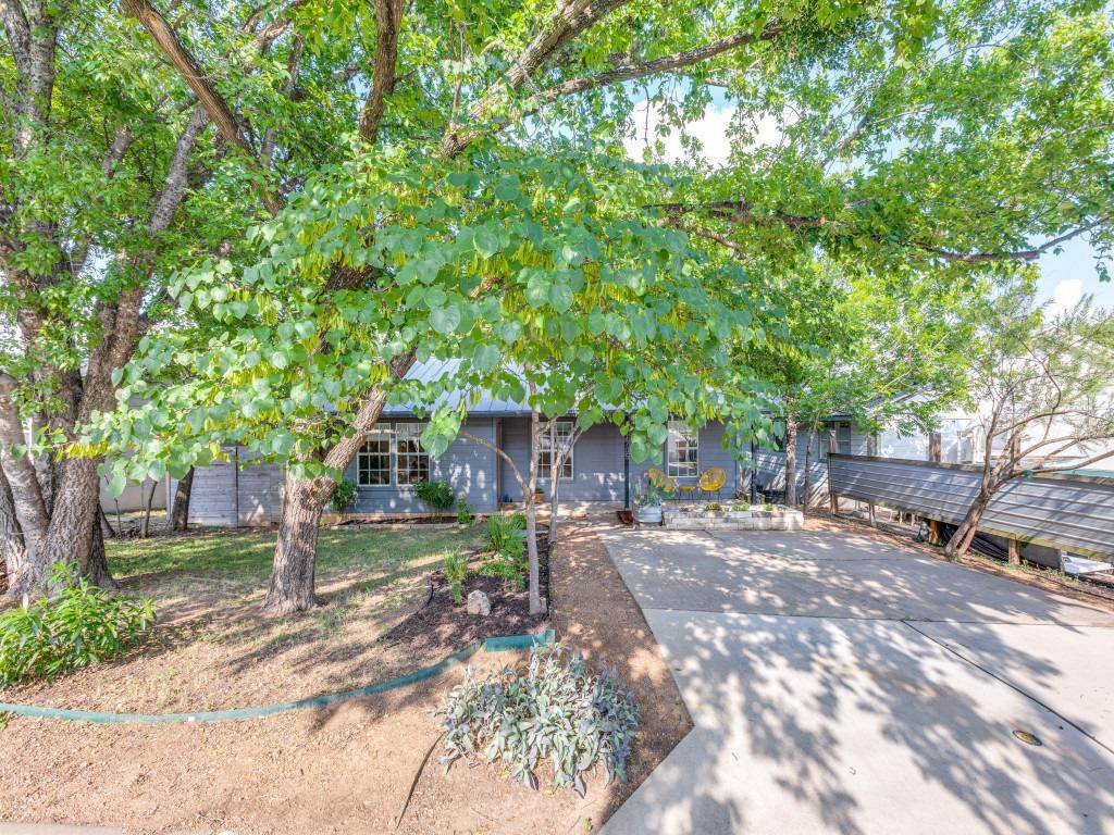 Austin, TX 78721,1705 Adriane DR