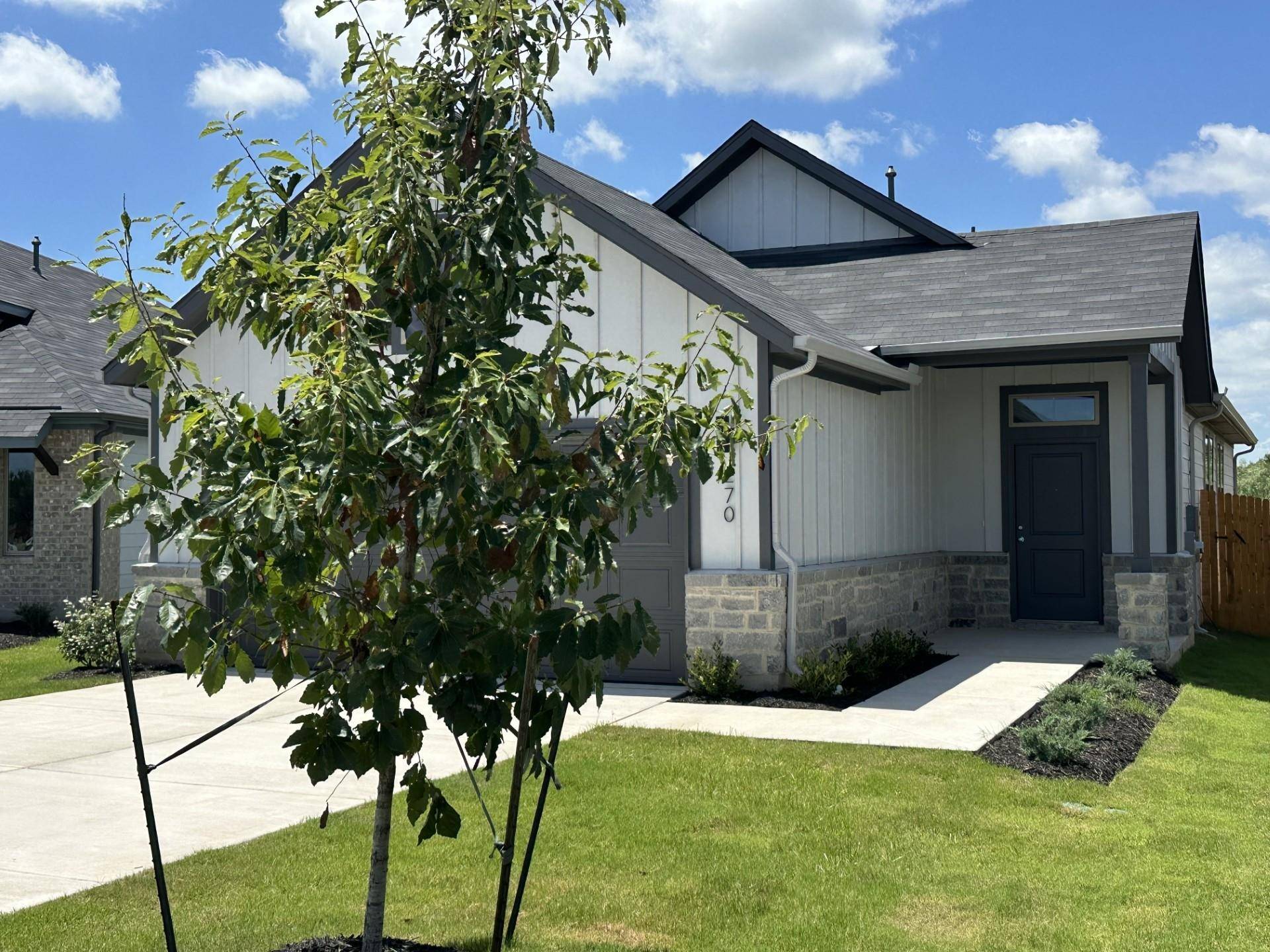 Elgin, TX 78621,270 Bendecido LOOP