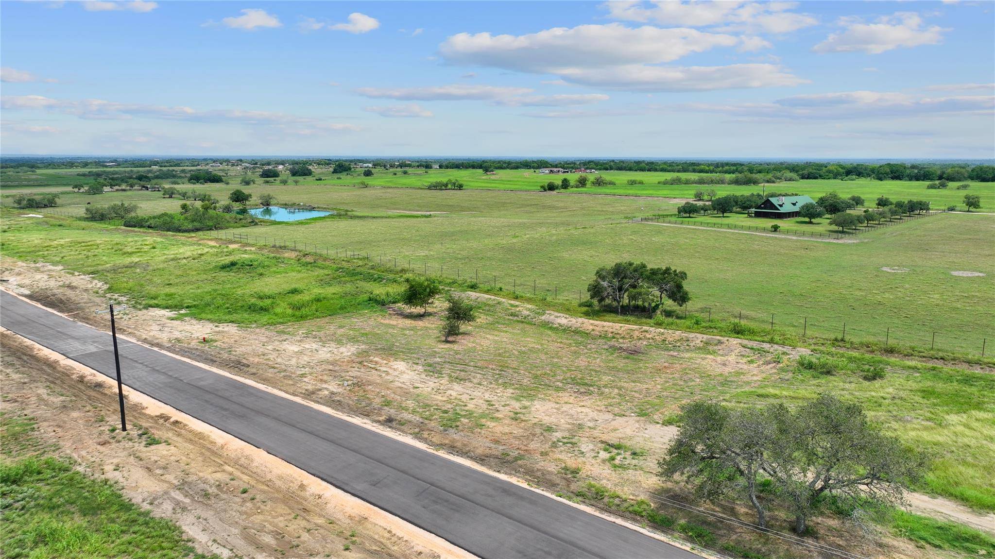 Dale, TX 78616,370 Altidore Ave
