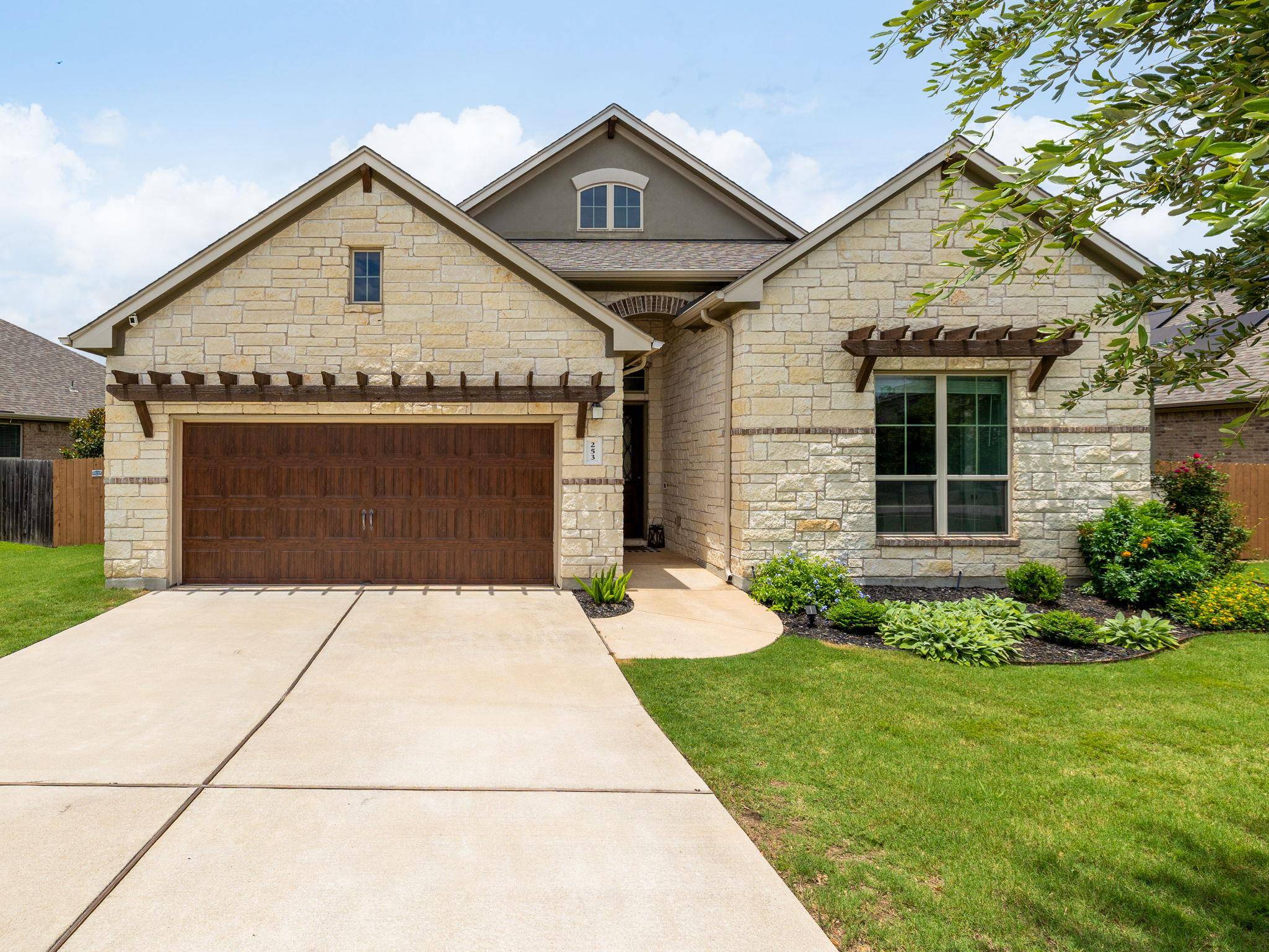 Dripping Springs, TX 78620,253 Pink Granite BLVD