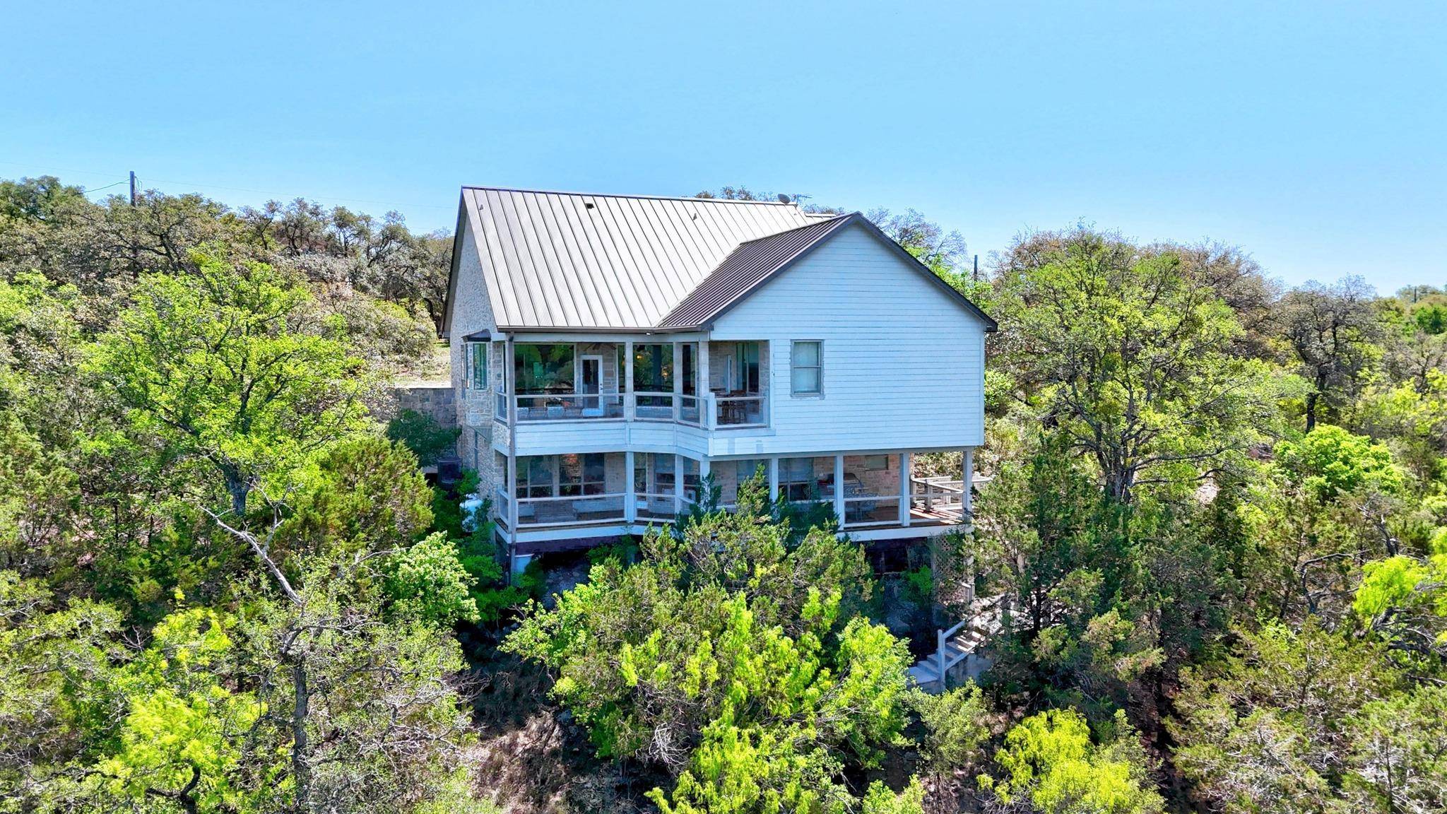 Spicewood, TX 78669,515 Coventry RD