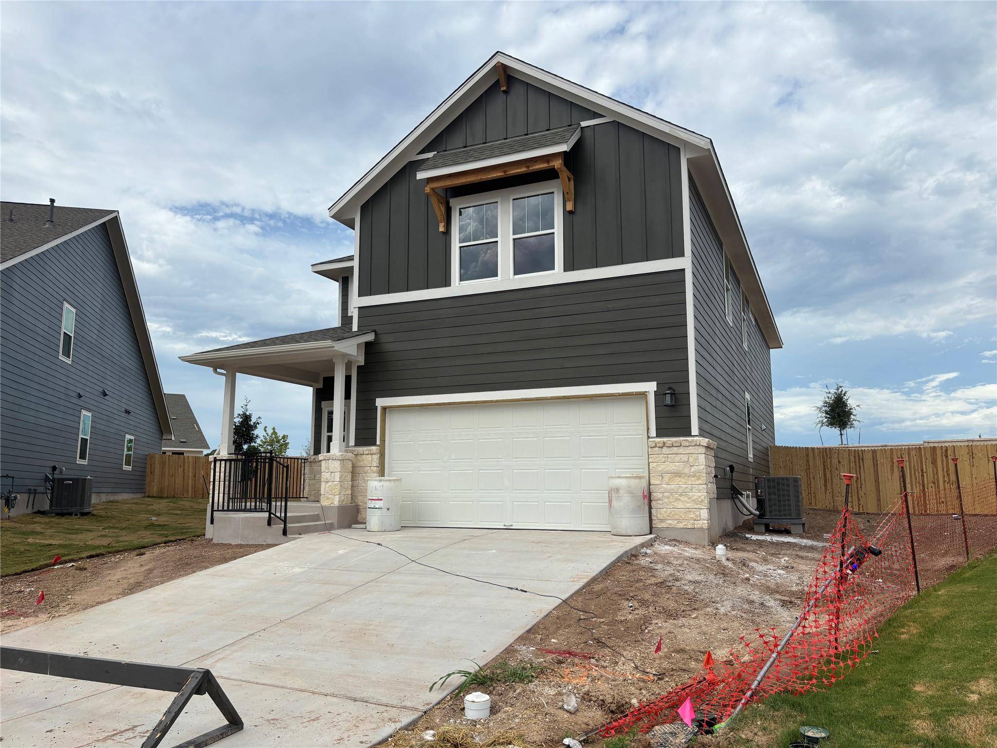 Dripping Springs, TX 78620,229 Kings Canyon DR