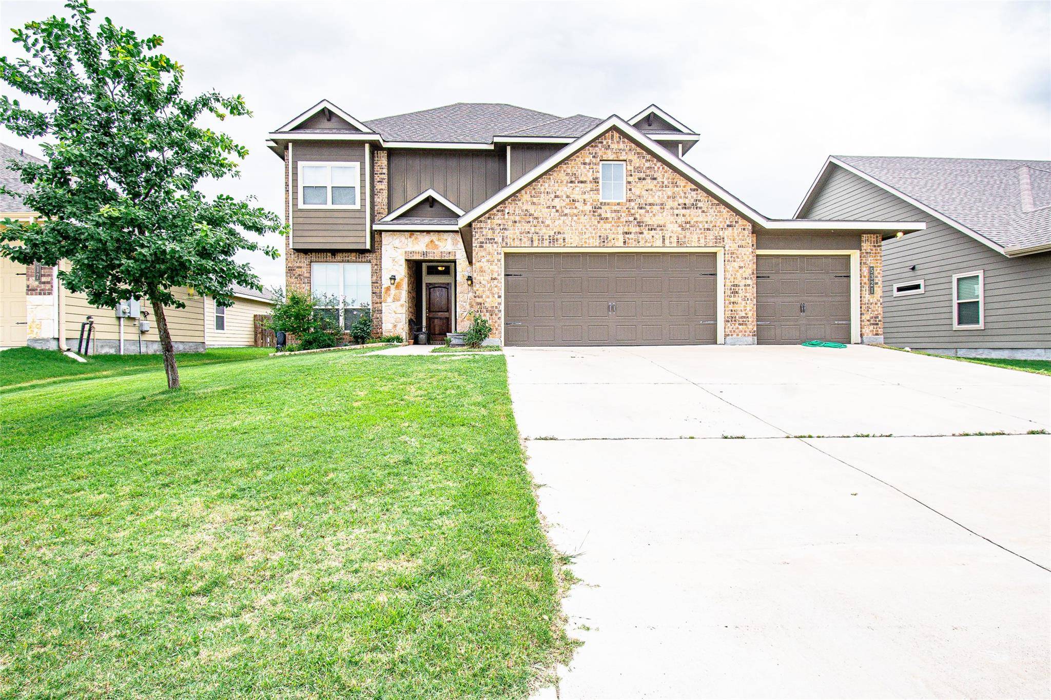 Belton, TX 76513,5321 Lancaster DR