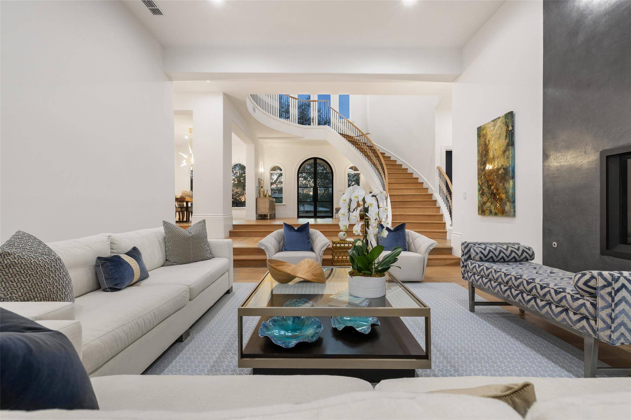 Austin, TX 78746,2005 FAR GALLANT DR