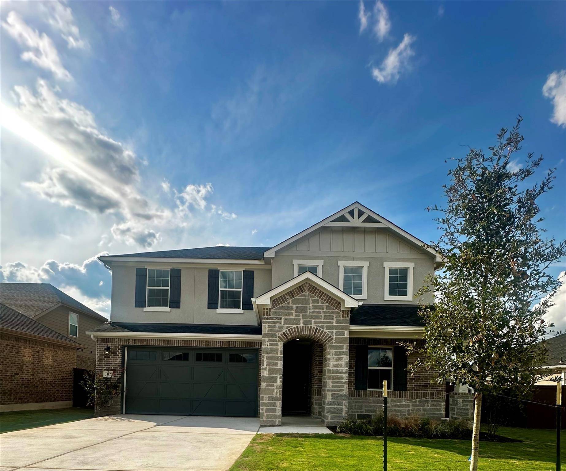 Marble Falls, TX 78654,112 Jasmine LN