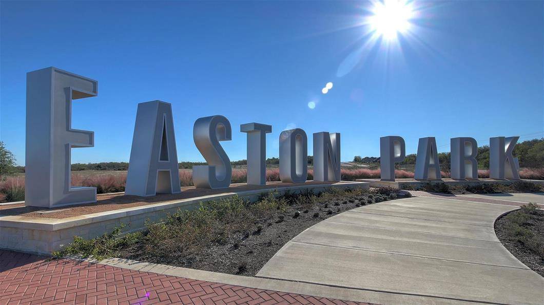 Austin, TX 78744,7203 Woodford WAY