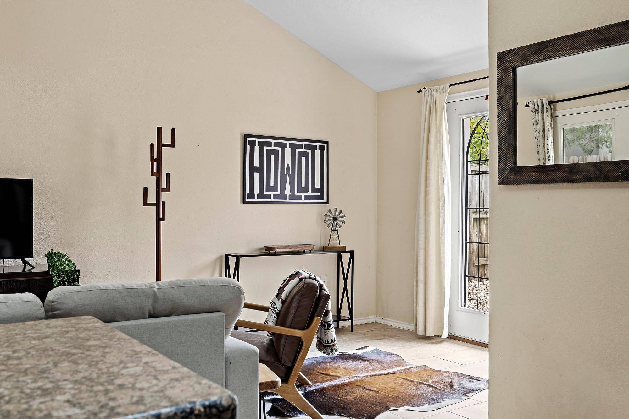 Austin, TX 78702,75 Pedernales ST