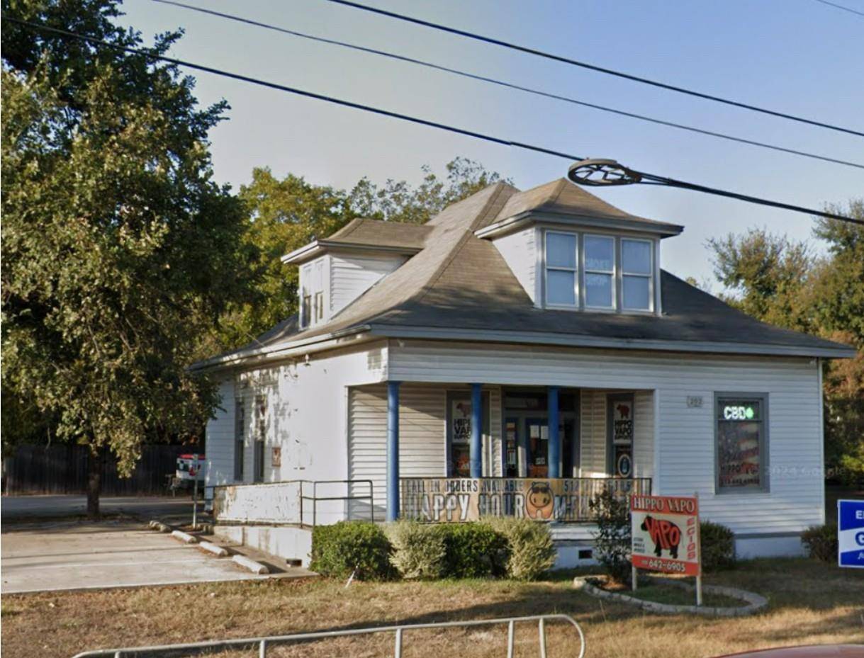 Hutto, TX 78634,202 W Highway 79 HWY