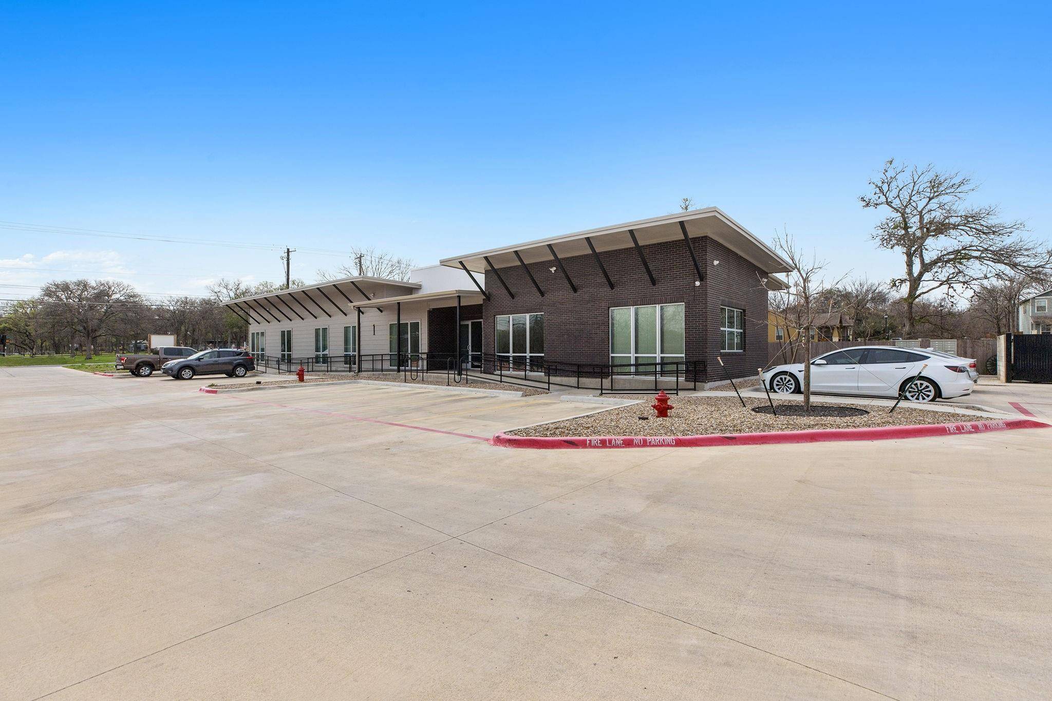 Austin, TX 78745,6000 Menchaca RD