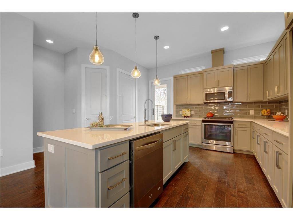 Austin, TX 78752,7104 Blessing Ave #B
