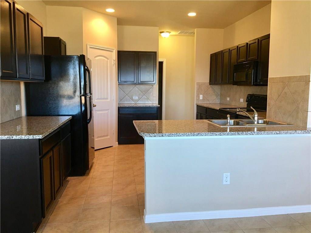 Hutto, TX 78634,100 Navidad River DR
