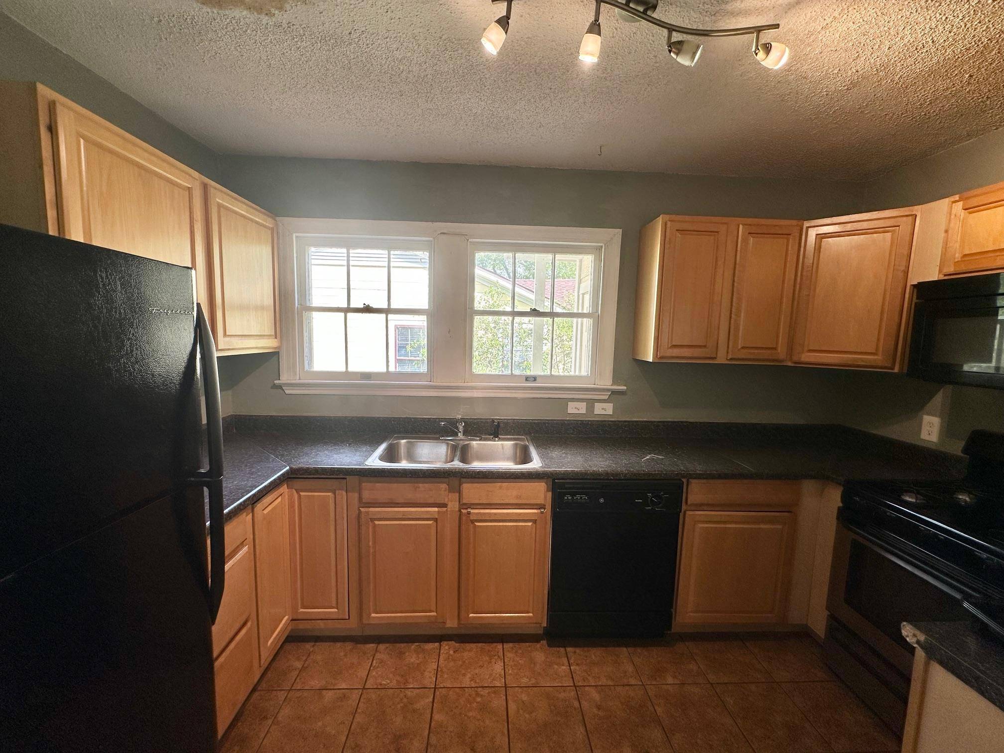 Austin, TX 78751,611 E 48th ST