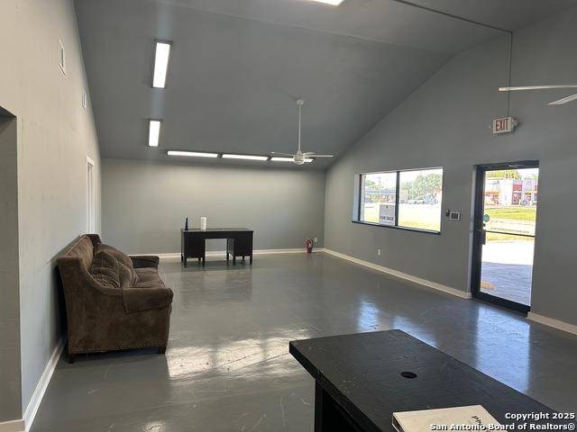 Universal City, TX 78148,212 Rosewood