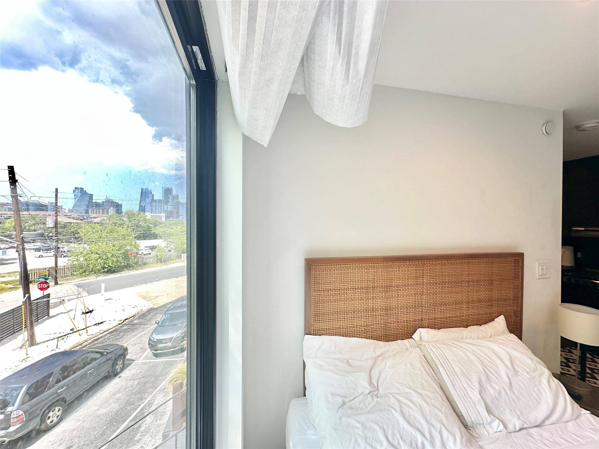 Austin, TX 78704,201 Academy DR #201