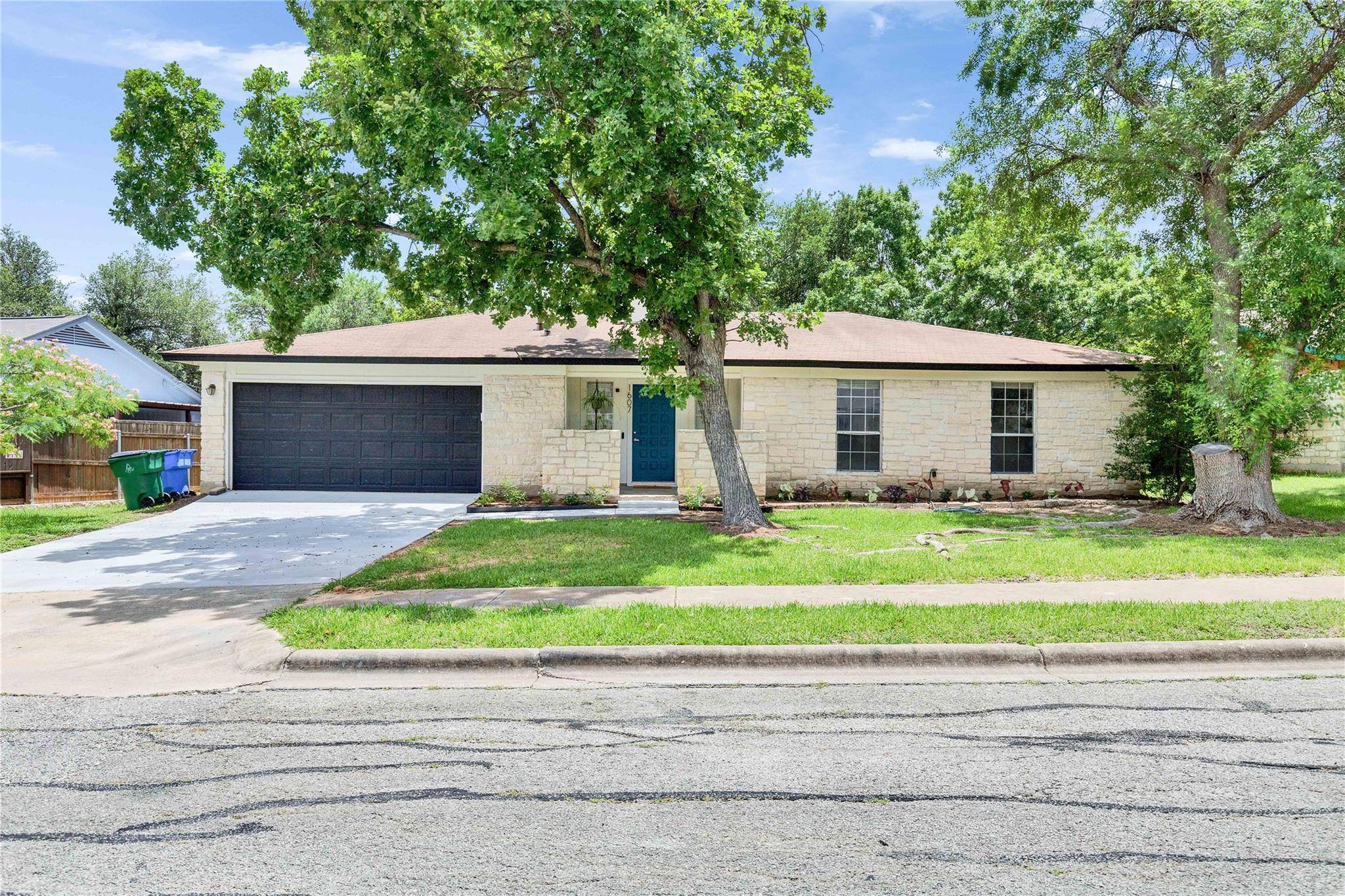 Pflugerville, TX 78660,1607 Middleway RD