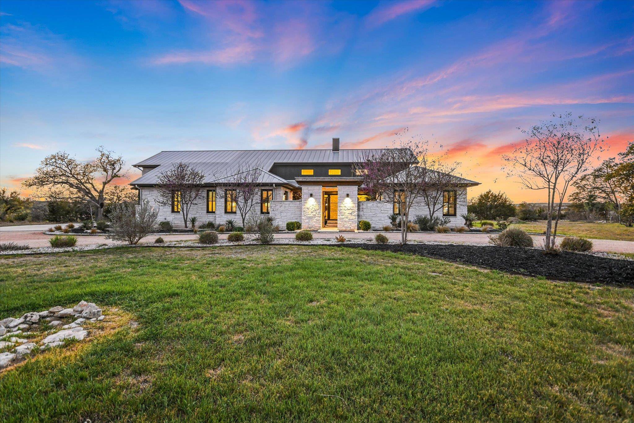 Dripping Springs, TX 78620,343 Pug Rippy