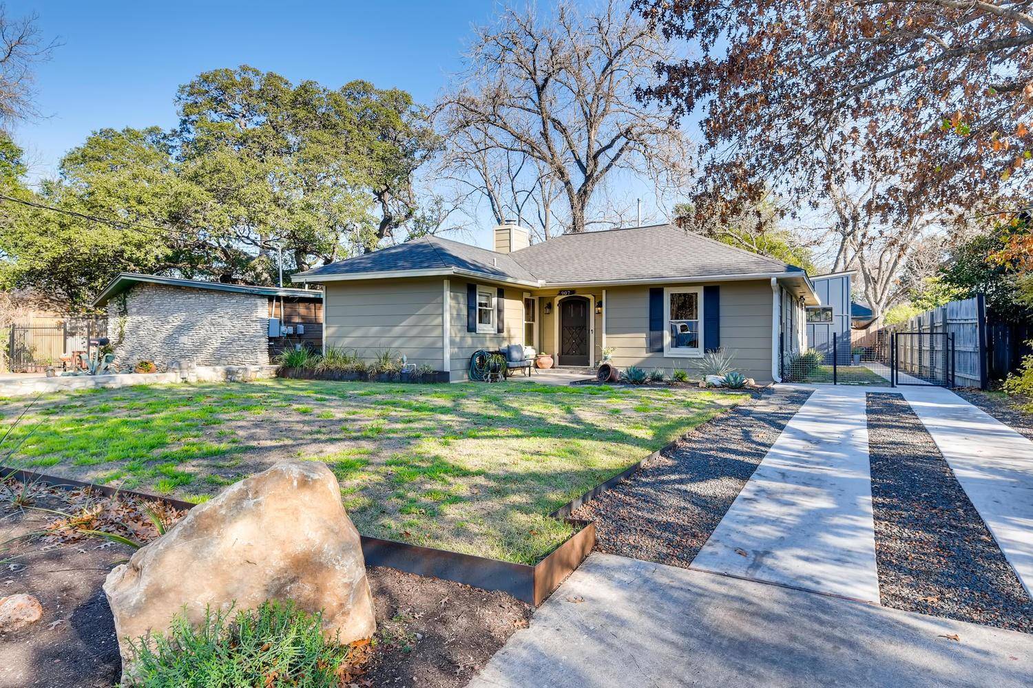 Austin, TX 78704,907 Jessie ST