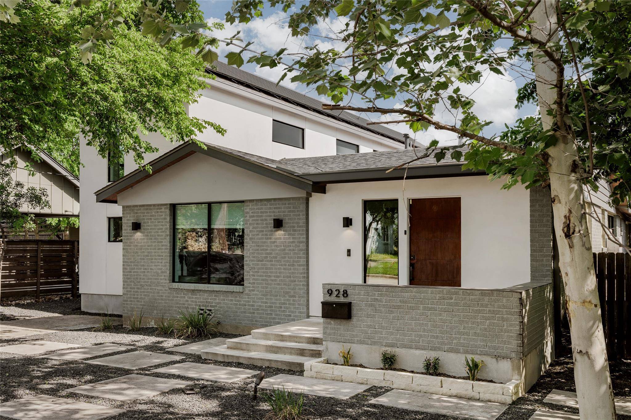 Austin, TX 78751,928 E 54th ST