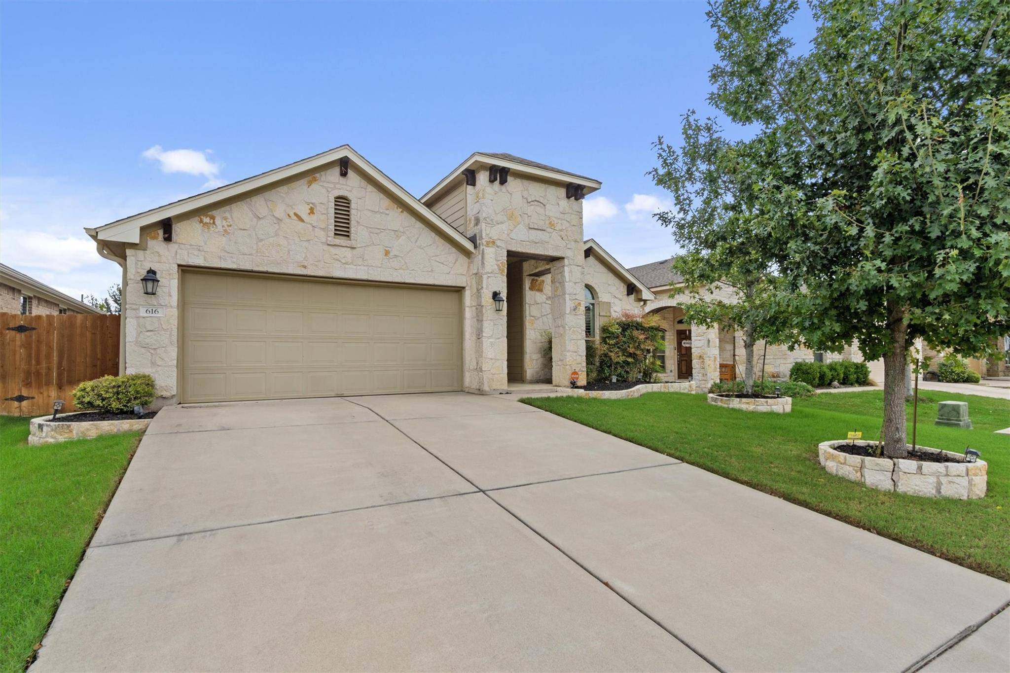 Leander, TX 78641,616 W Joppa RD