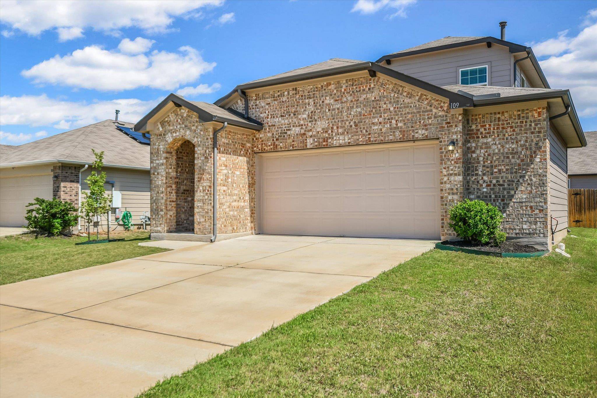 Hutto, TX 78634,109 Marimoor DR