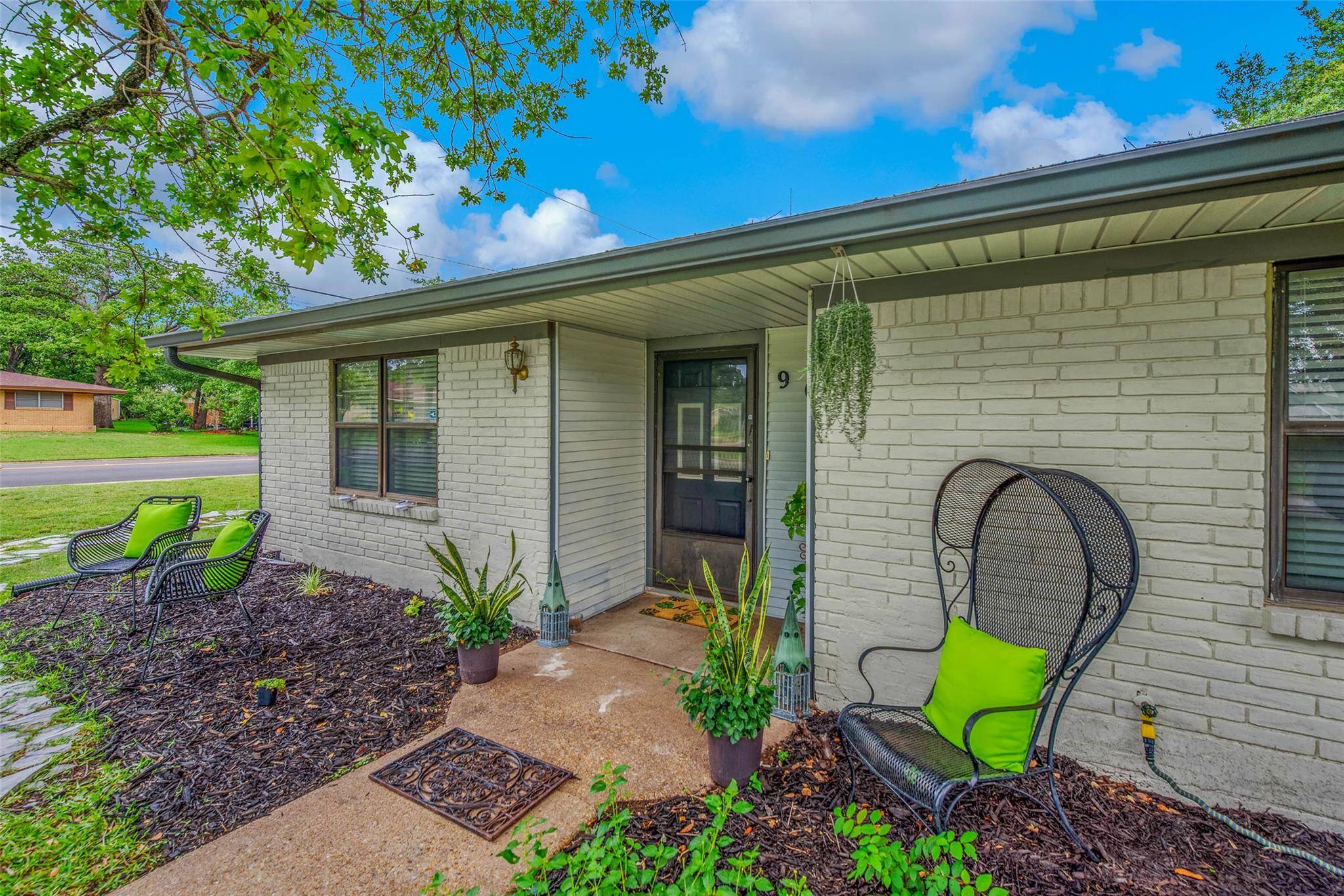 Bryan, TX 77802,905 Jane LN