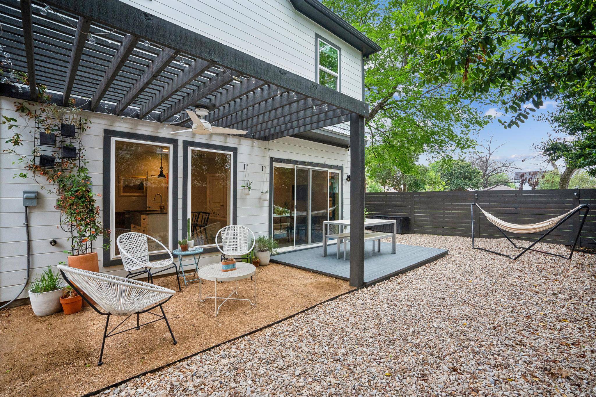 Austin, TX 78702,1410 E 2nd ST #2