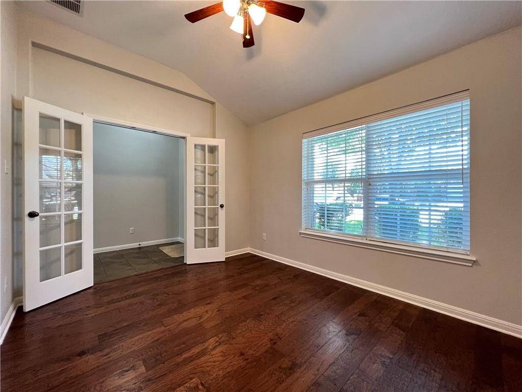 Round Rock, TX 78665,2491 Santa Barbara LOOP