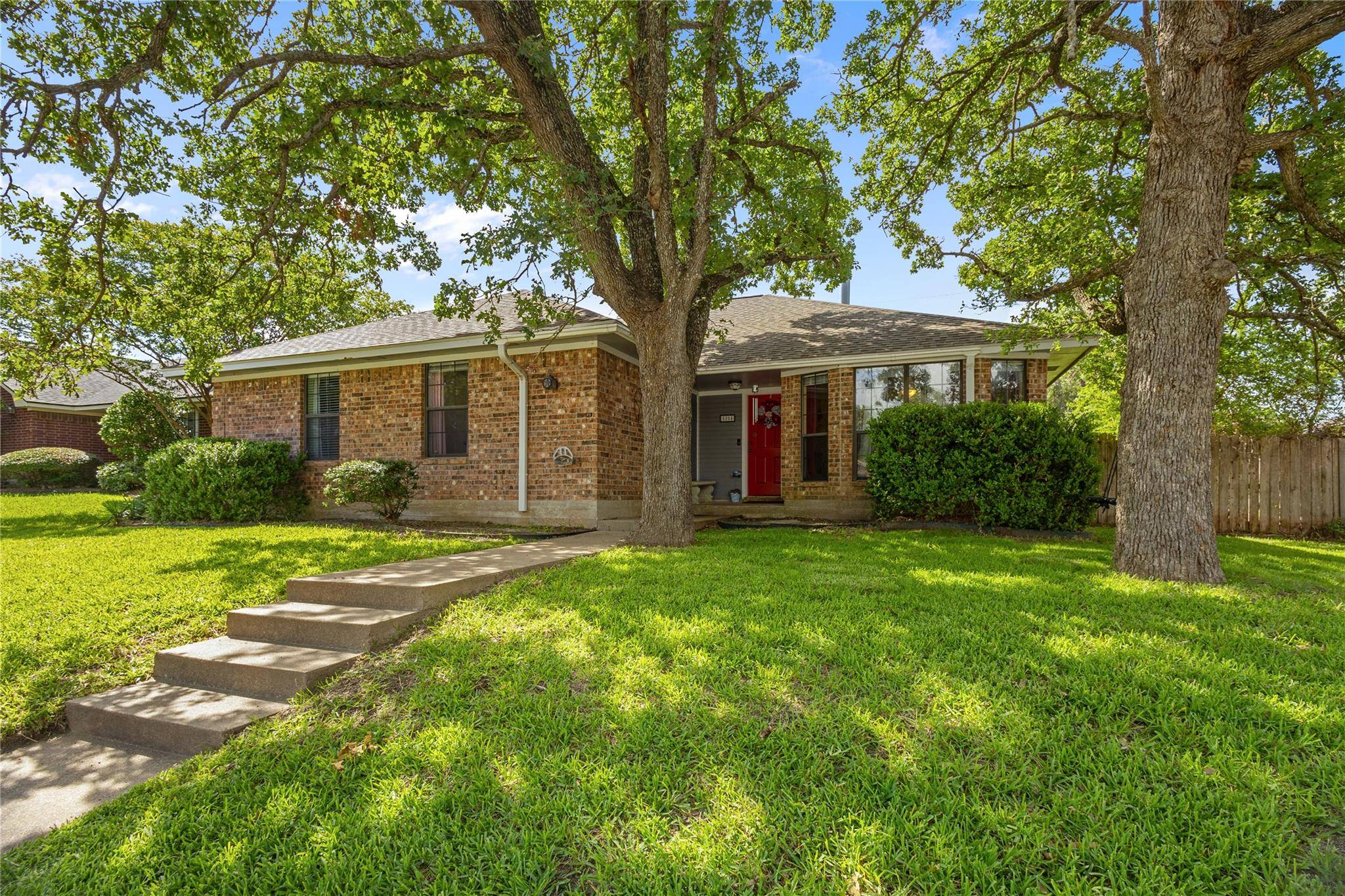 Bryan, TX 77802,5804 Sheffield Terrace LN