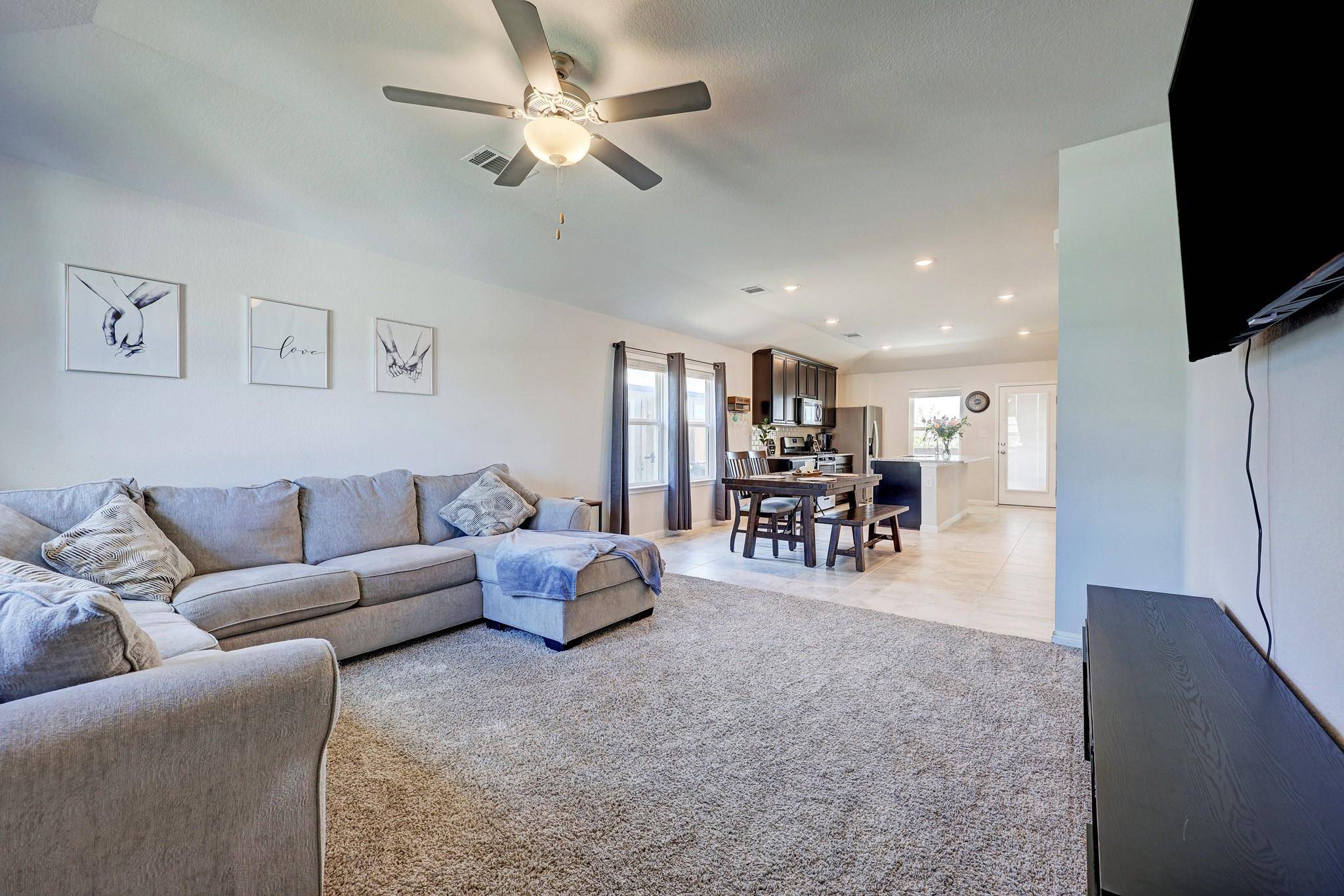 Hutto, TX 78634,206 Creek Hollow DR