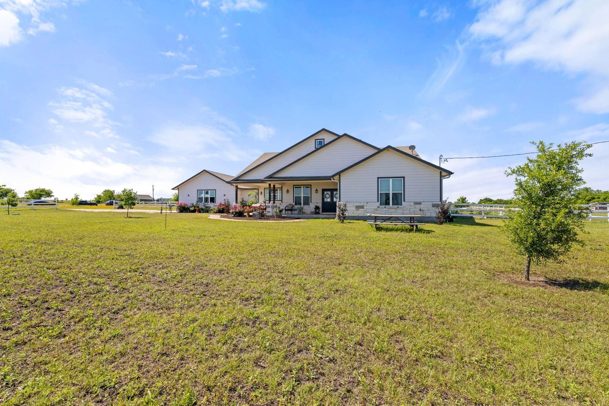 Bertram, TX 78605,101 Ariel LN