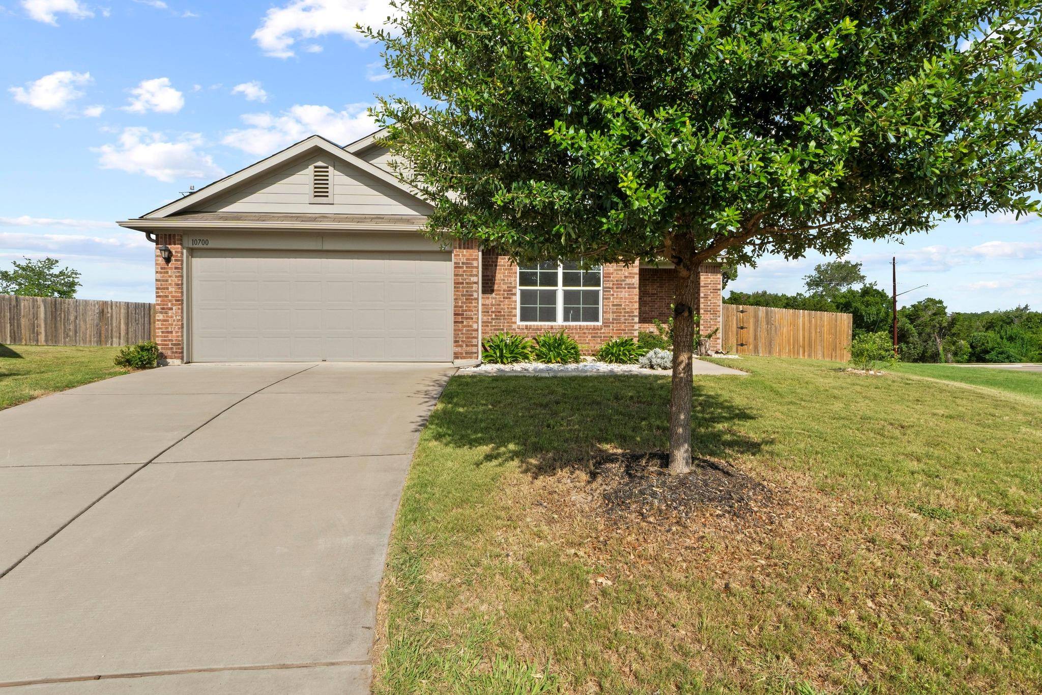 Austin, TX 78754,10700 Losoya CV