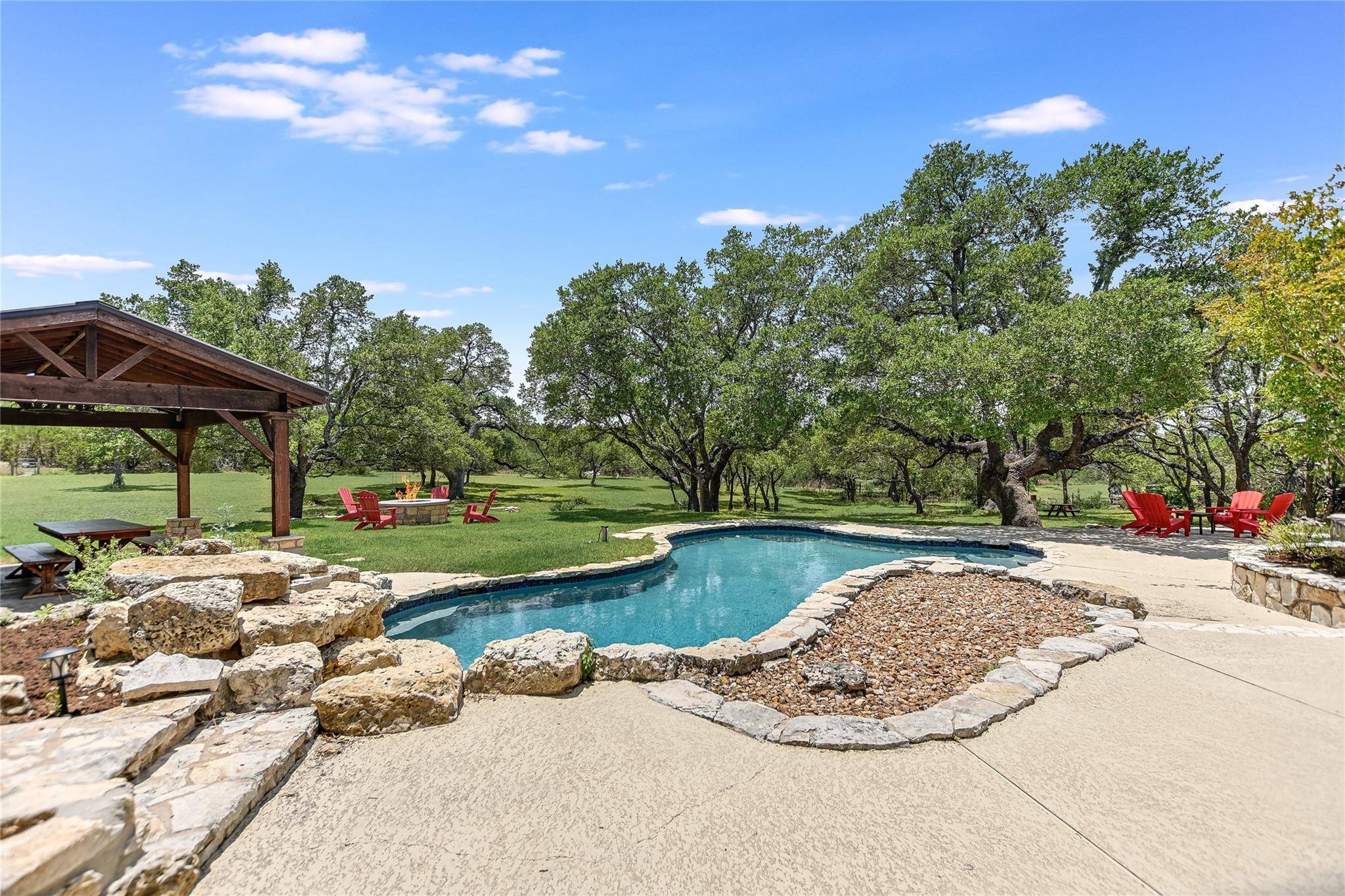 Dripping Springs, TX 78620,1011 Oak Meadow DR