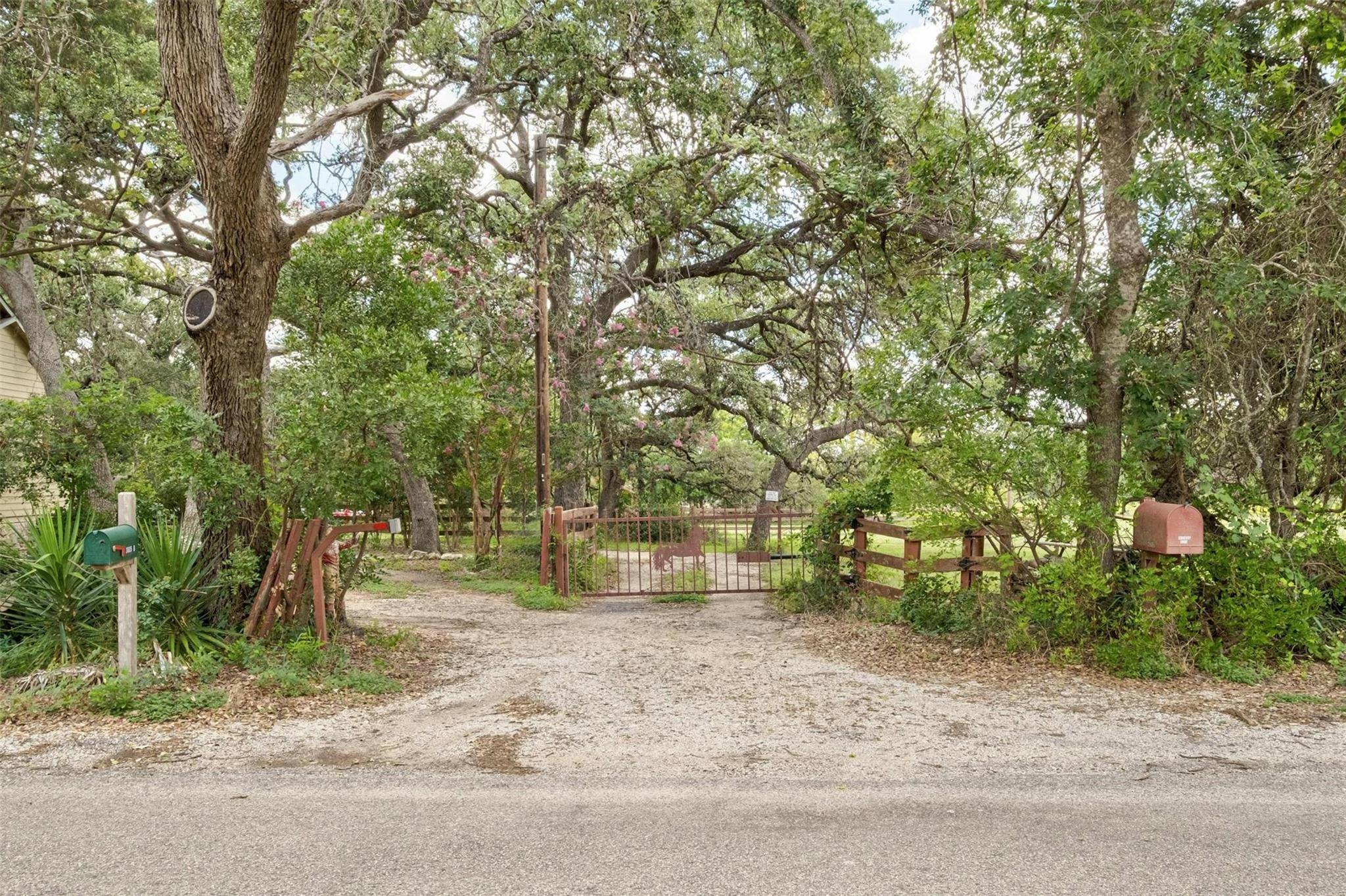 Wimberley, TX 78676,3805 Lone Man Mountain RD #B