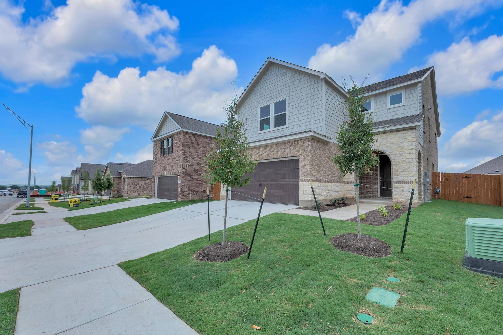 Round Rock, TX 78665,4915 Mozzafiato LN