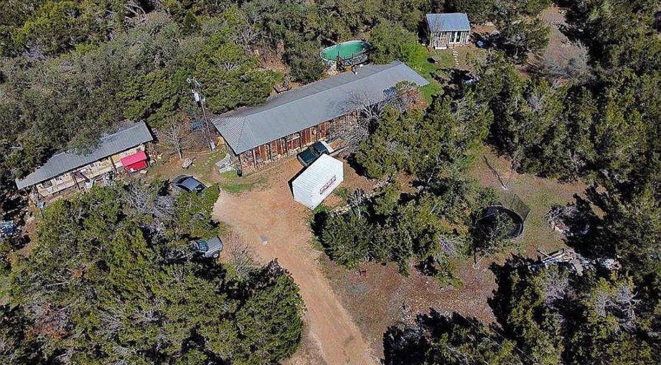 Dripping Springs, TX 78620,210 W Lakeshore DR
