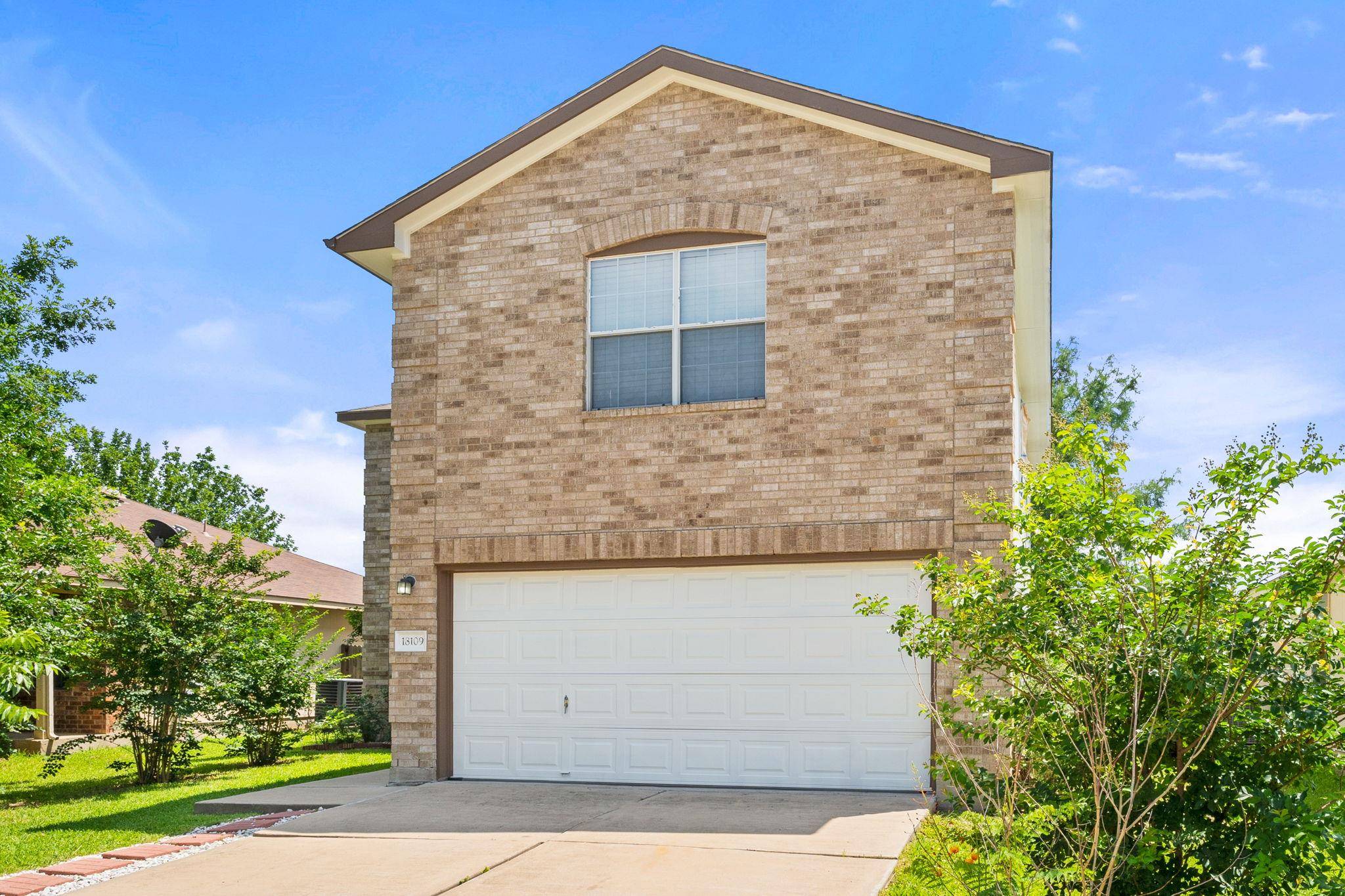 Manor, TX 78653,18109 Canopy LN