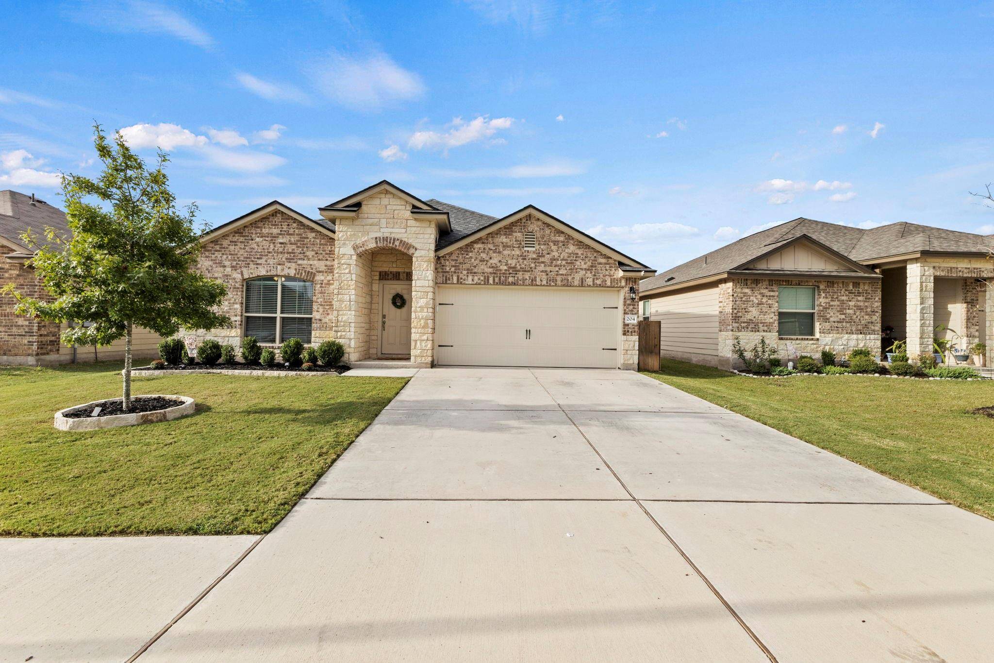 Taylor, TX 76574,204 Reagor DR