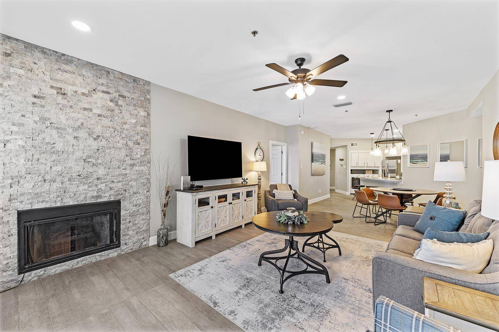 Lago Vista, TX 78645,3404 American DR #3221