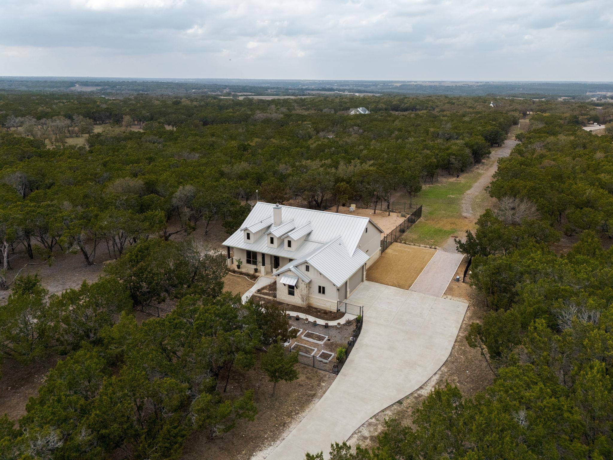 Burnet, TX 78611,2140 Carpenter LOOP