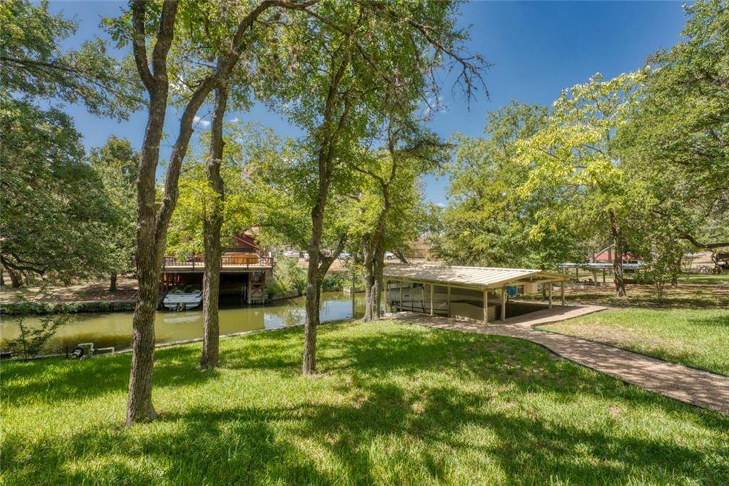 Kingsland, TX 78639,1943 Glencove DR