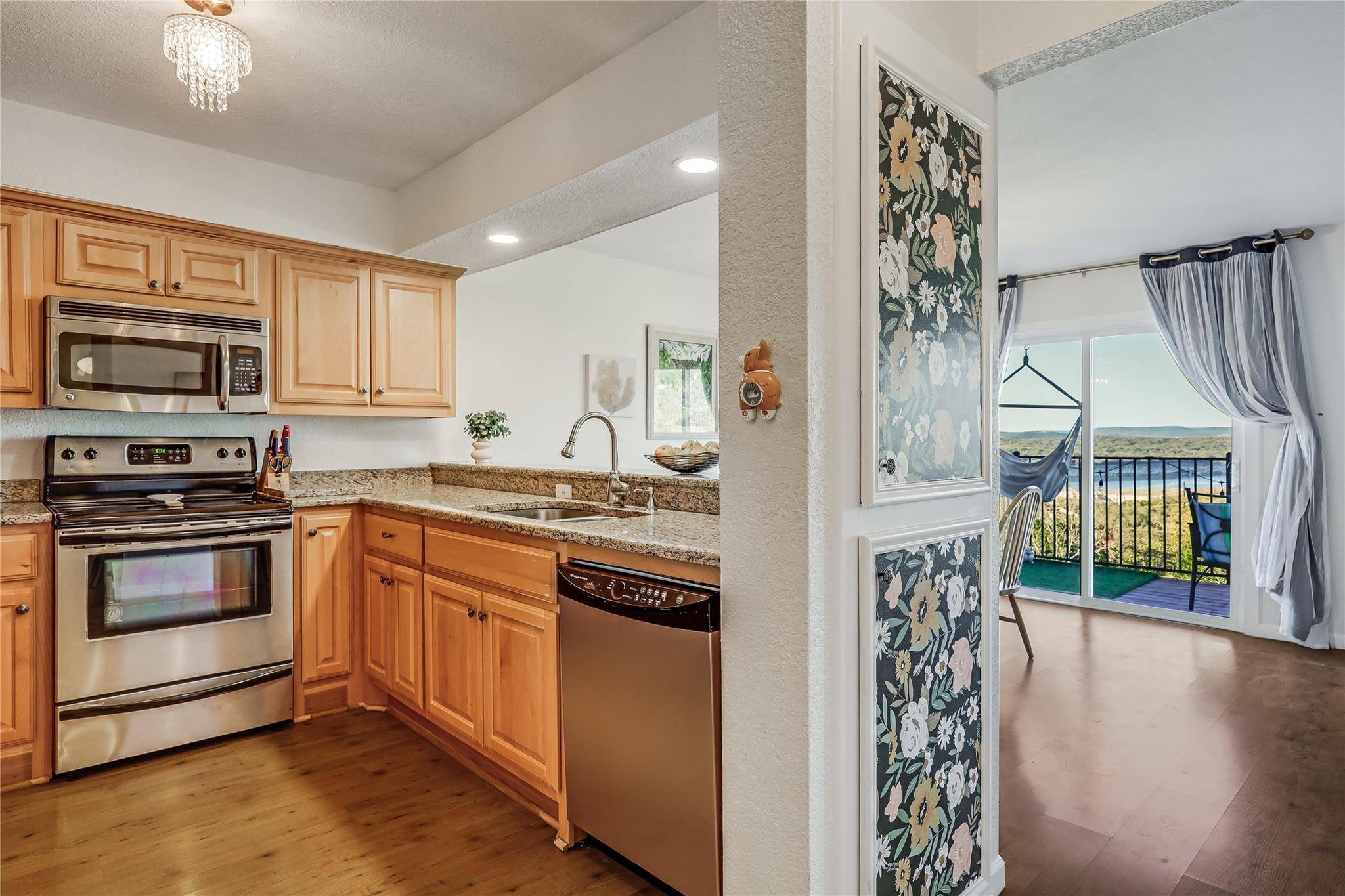 Lago Vista, TX 78645,3216 Poe CV #5D